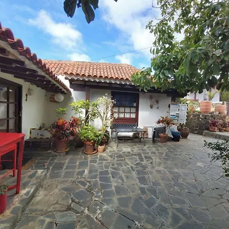 Holiday home Rural House In The North Of Tenerife Las Toscas